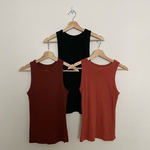 Lot of 3 Basic Tanks